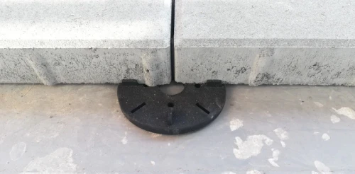 Przejdź do produktu Gumowa podkładka podpora tarasowa pod płyty 8 mm DDP0008