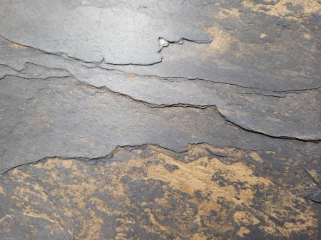 fornir-kamienny-black-slate-gold-122x280-cm-tapeta-kamienna
