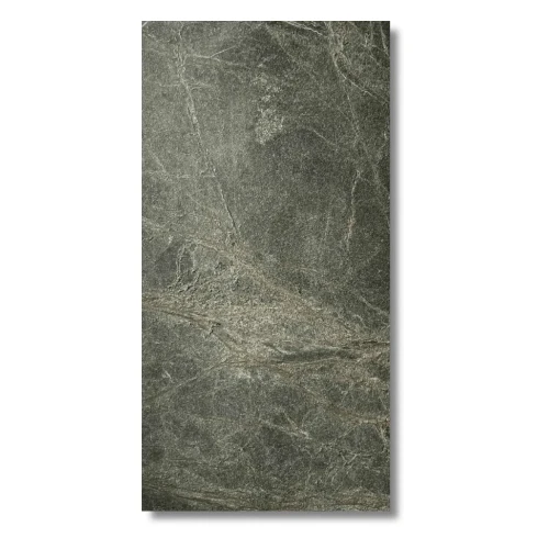 Przejdź do produktu Fornir kamienny Rainforest Green 122x61x0,2 cm