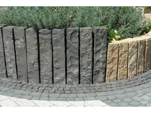 Przejdź do produktu Ogrodowa Palisada Granitowa Łupana G690 Bazalt Black 50x10x10 cm