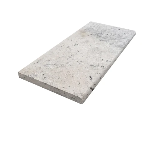 Przejdź do produktu Trawertyn 8cm Kamień brzegowy Silver Latte Bębnowany Szlif 140x30 | Obrzeża do basenu