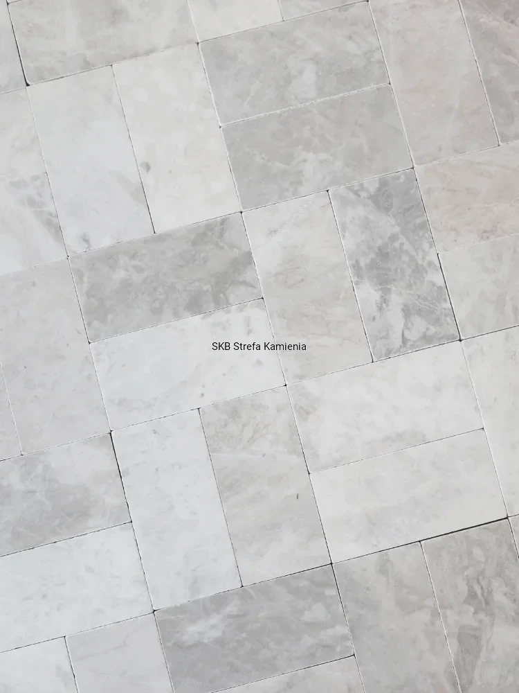 plytka-marmurowa-bebnowana-royal-white-7,5x15-cm-amb