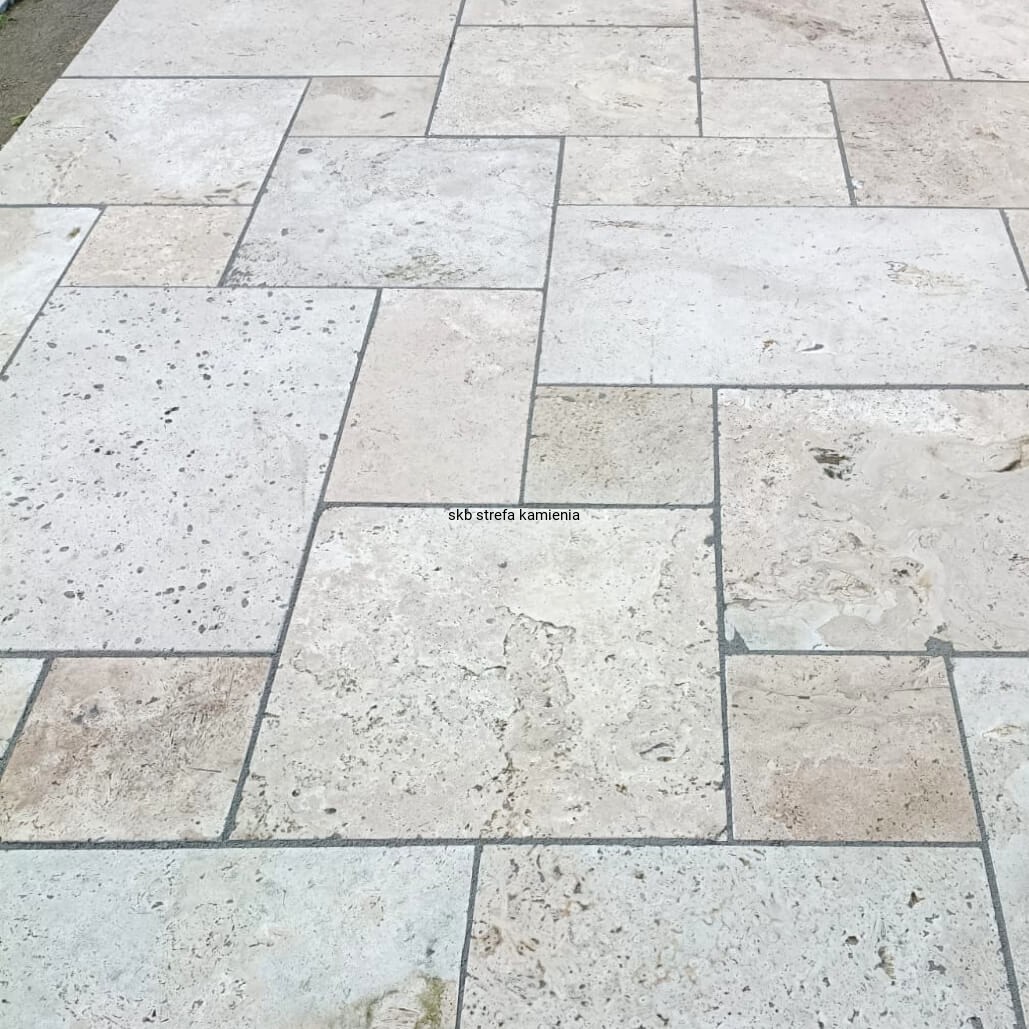 trawertyn-ivory-classic-mix-komplet-rzymski-krawedzie-bebnowane-3cm-0742m2-amb.jpg
