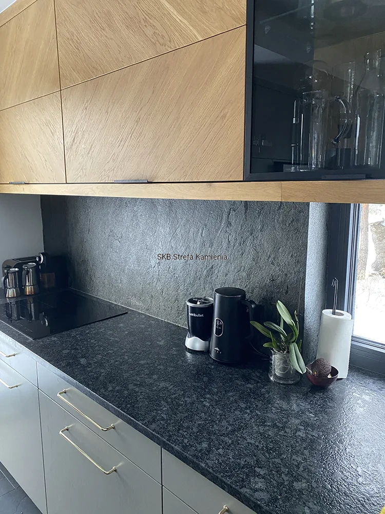 fornir-kamienny-tapeta-kamienna-silver-grey-122x61x02-cm-amb